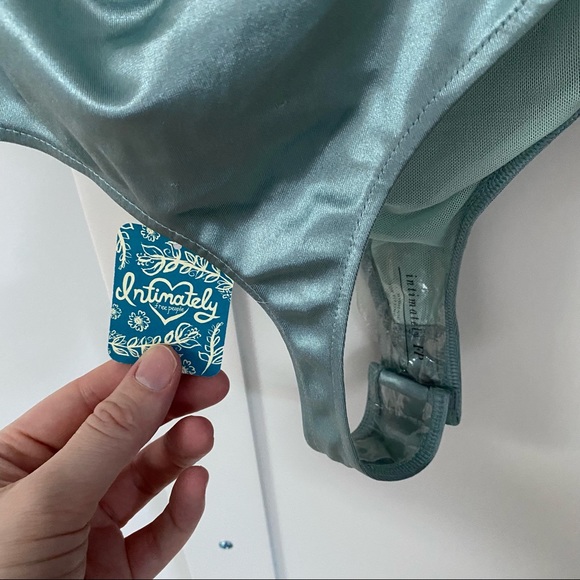 Free People Oh She's Strappy Bodysuit in Seafoam Casino, Size Large, NWT 💕 - Picture 7 of 9